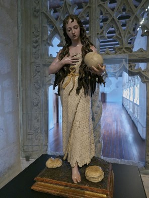 이집트의 성녀 마리아_by Luis Salvador Carmona_photo by Jl FilpoC_in the National Museum of Sculpture of Spain in Valladolid_Spain.jpg